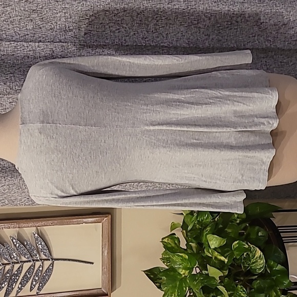 LYSSE LONG SLEEVE TEE SIZE SMALL - Picture 3 of 6